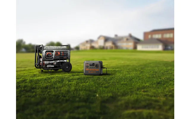 BLUETTI AC50P ORKUBANKI - 700W - Fullkominn í ferðalagið